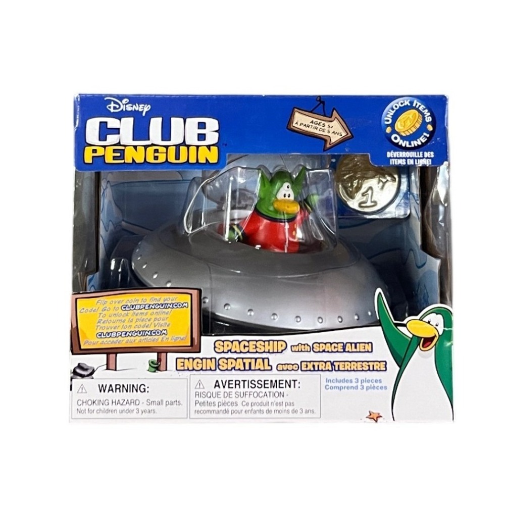 Club Penguin Spaceship with Space Alien Figure Disney Jakks Pacific 43970 NEW